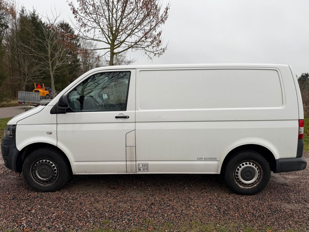 Volkswagen T5 Transporter Kasten-Kombi Kasten - Furgão compacto: foto 2 Volkswagen T5 Transporter Kasten-Kombi Kasten - Furgão compacto: foto 2