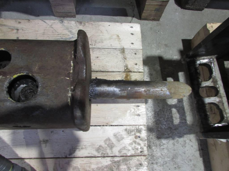 Atlas-Copco EC 40 T Hydraulikhammer 2.100 EUR - Martelo hidráulico de Máquina de construção: foto 3 Atlas-Copco EC 40 T Hydraulikhammer 2.100 EUR - Martelo hidráulico de Máquina de construção: foto 3