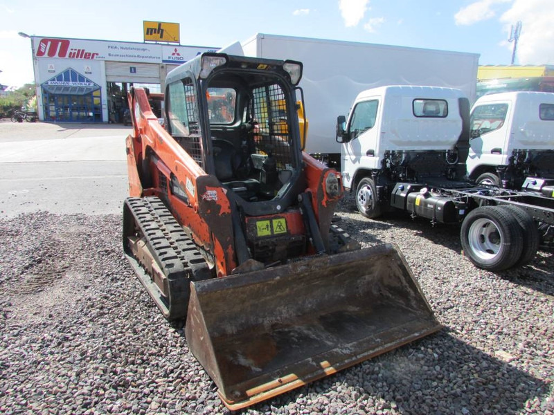 Bobcat T 590 High Flow Kompaktlader 24.000 EUR - Mini carregadeira: foto 2 Bobcat T 590 High Flow Kompaktlader 24.000 EUR - Mini carregadeira: foto 2
