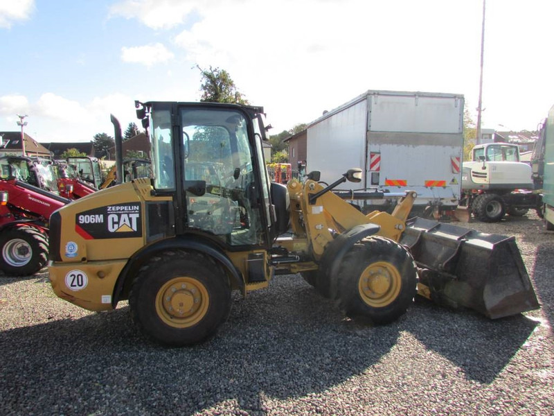 Cat 906 M Radlader 29.500 EUR - Carregadeira de rodas: foto 4 Cat 906 M Radlader 29.500 EUR - Carregadeira de rodas: foto 4