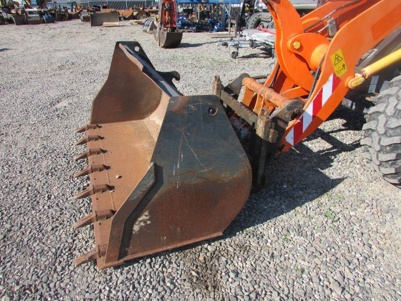 Komatsu WA 100 M-7 Radlader 31.000 EUR - Carregadeira de rodas: foto 2 Komatsu WA 100 M-7 Radlader 31.000 EUR - Carregadeira de rodas: foto 2