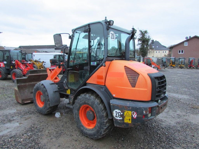 Komatsu WA 70-7 Radlader 24.500 EUR - Carregadeira de rodas: foto 4 Komatsu WA 70-7 Radlader 24.500 EUR - Carregadeira de rodas: foto 4