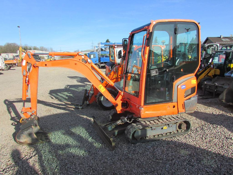 Kubota KX 016-4 Minibagger 16.000 EUR - Mini escavadeira: foto 1 Kubota KX 016-4 Minibagger 16.000 EUR - Mini escavadeira: foto 1