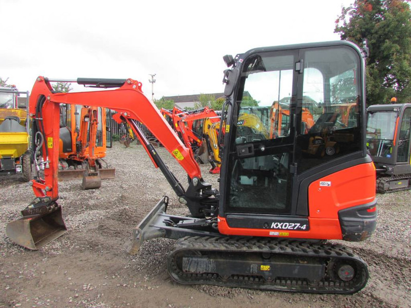 Kubota KX 027-4 HI Minibagger 31.000 EUR - Mini escavadeira: foto 1 Kubota KX 027-4 HI Minibagger 31.000 EUR - Mini escavadeira: foto 1