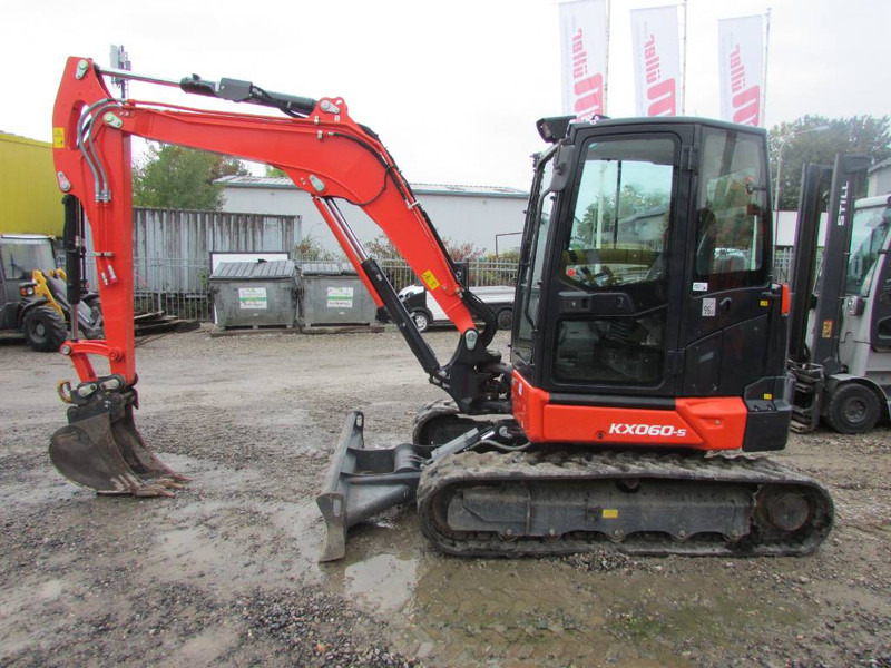 Kubota KX 060-5 Minibagger 49.000 EUR - Mini escavadeira: foto 1 Kubota KX 060-5 Minibagger 49.000 EUR - Mini escavadeira: foto 1