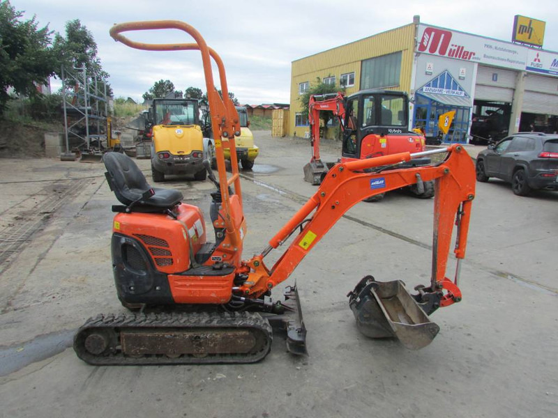 Kubota U 10-3 Minibagger 10.000 EUR - Mini escavadeira: foto 1 Kubota U 10-3 Minibagger 10.000 EUR - Mini escavadeira: foto 1