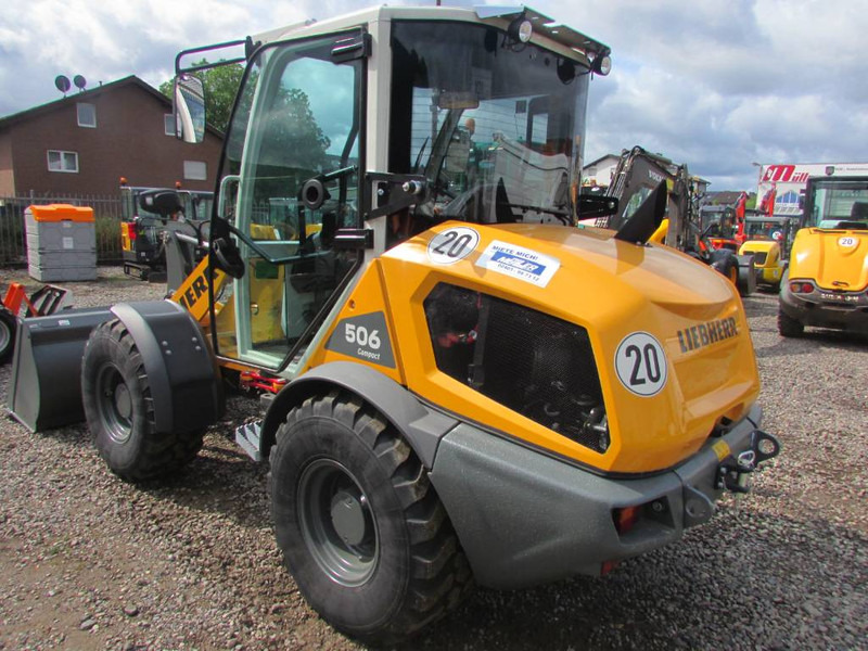 Liebherr L 506 C Compact 47.000 EUR netto Radlader 506C - Carregadeira de rodas: foto 4 Liebherr L 506 C Compact 47.000 EUR netto Radlader 506C - Carregadeira de rodas: foto 4