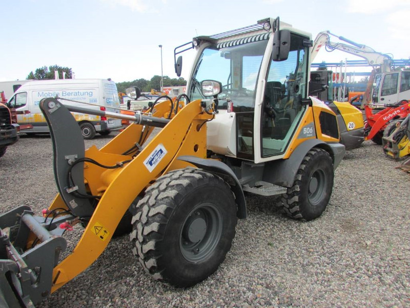 Liebherr L 506 Compact Radlader 41.500 EUR - Carregadeira de rodas: foto 2 Liebherr L 506 Compact Radlader 41.500 EUR - Carregadeira de rodas: foto 2