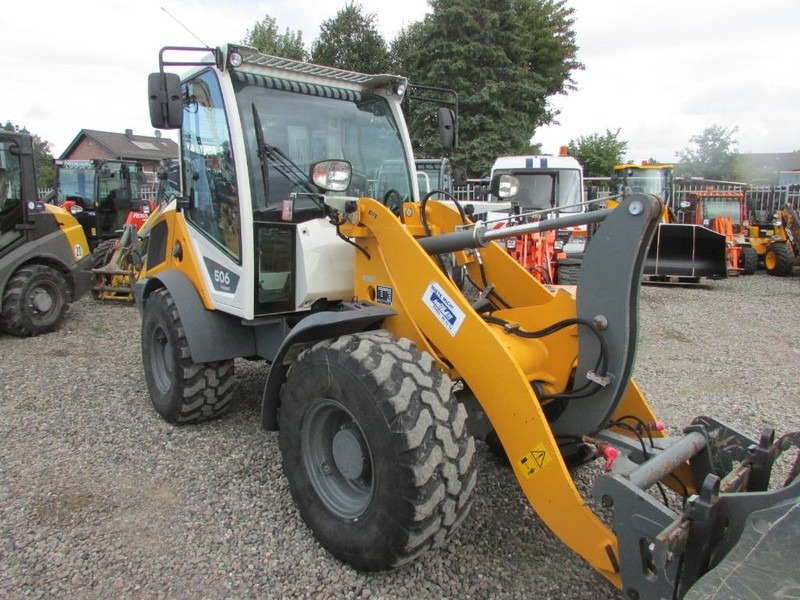 Liebherr L 506 Compact Radlader 41.500 EUR - Carregadeira de rodas: foto 4 Liebherr L 506 Compact Radlader 41.500 EUR - Carregadeira de rodas: foto 4