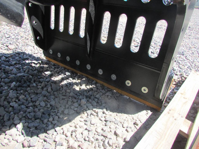 MB CRUSHER G 1000 S4 Sortiergreifer 14.000 EUR - Garra de Máquina de construção: foto 4 MB CRUSHER G 1000 S4 Sortiergreifer 14.000 EUR - Garra de Máquina de construção: foto 4