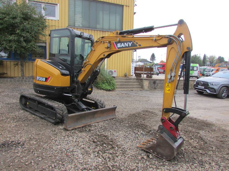 Sany SY 35 U Minibagger 28.000 EUR / AC - Mini escavadeira: foto 3 Sany SY 35 U Minibagger 28.000 EUR / AC - Mini escavadeira: foto 3
