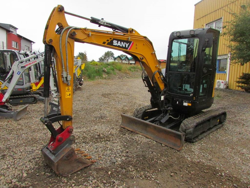 Sany SY 35 U Minibagger 28.000 EUR / AC - Mini escavadeira: foto 2 Sany SY 35 U Minibagger 28.000 EUR / AC - Mini escavadeira: foto 2