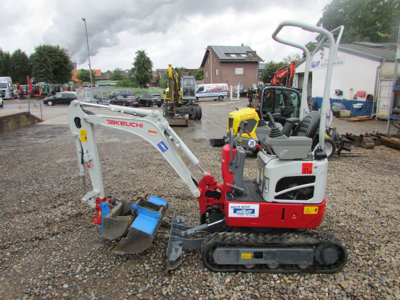 Takeuchi TB 210 R Minibagger 18.000 EUR - Mini escavadeira: foto 1 Takeuchi TB 210 R Minibagger 18.000 EUR - Mini escavadeira: foto 1