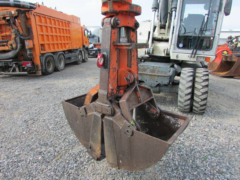 Terex TW 160 SR Mobilbagger Umschlagbagger - Escavadeira de rodas: foto 5 Terex TW 160 SR Mobilbagger Umschlagbagger - Escavadeira de rodas: foto 5
