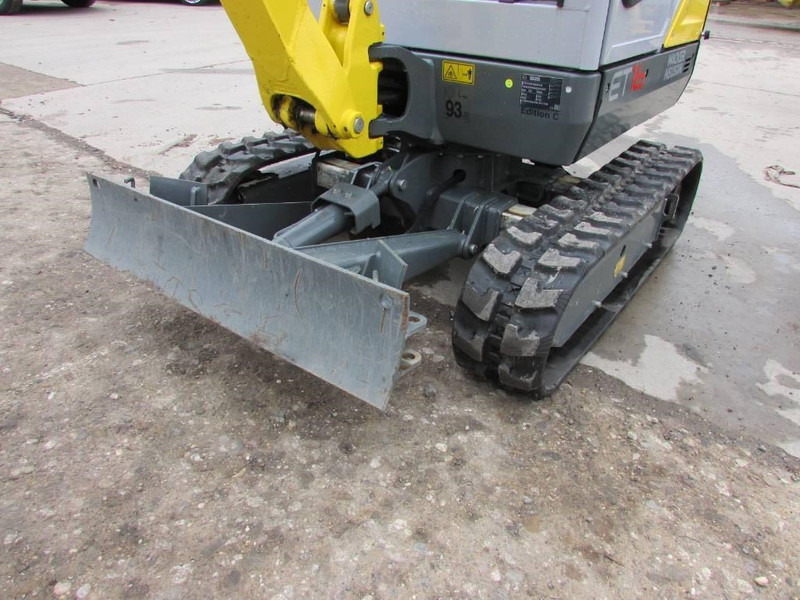 WACKER NEUSON ET 16 Minibagger 22.500 EUR hydr. Schnellwechsler - Mini escavadeira: foto 2 WACKER NEUSON ET 16 Minibagger 22.500 EUR hydr. Schnellwechsler - Mini escavadeira: foto 2