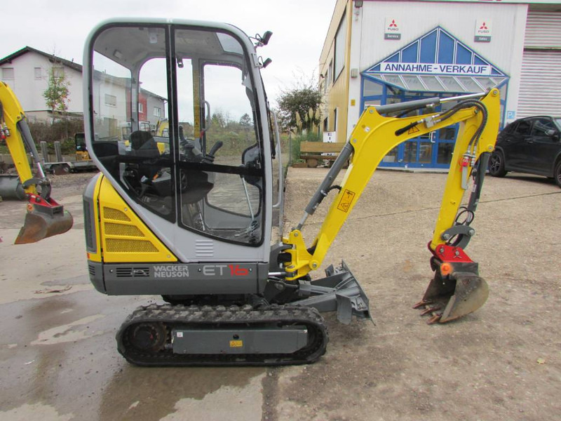 WACKER NEUSON ET 16 Minibagger 22.500 EUR hydr. Schnellwechsler - Mini escavadeira: foto 1 WACKER NEUSON ET 16 Minibagger 22.500 EUR hydr. Schnellwechsler - Mini escavadeira: foto 1