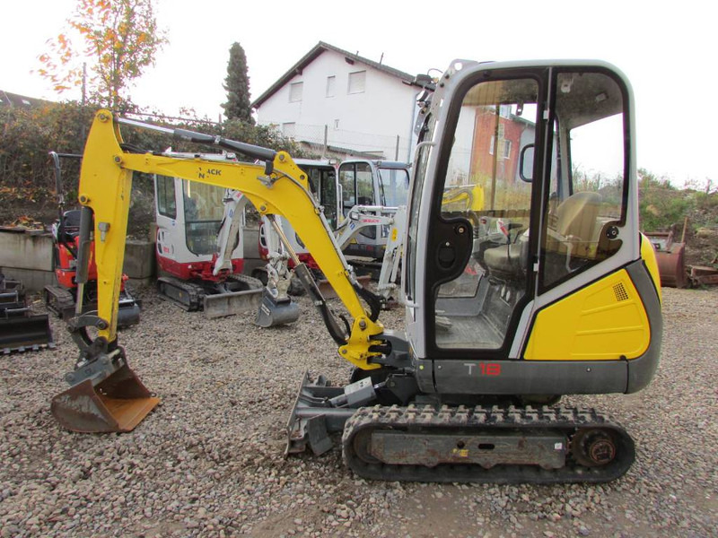 WACKER NEUSON ET 18 Minibagger 19.000 EUR - Mini escavadeira: foto 1 WACKER NEUSON ET 18 Minibagger 19.000 EUR - Mini escavadeira: foto 1