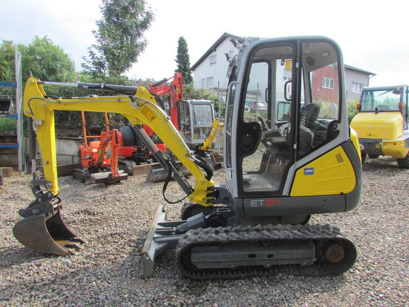 WACKER NEUSON ET 24 Minibagger 26.500 EUR - Mini escavadeira: foto 1 WACKER NEUSON ET 24 Minibagger 26.500 EUR - Mini escavadeira: foto 1