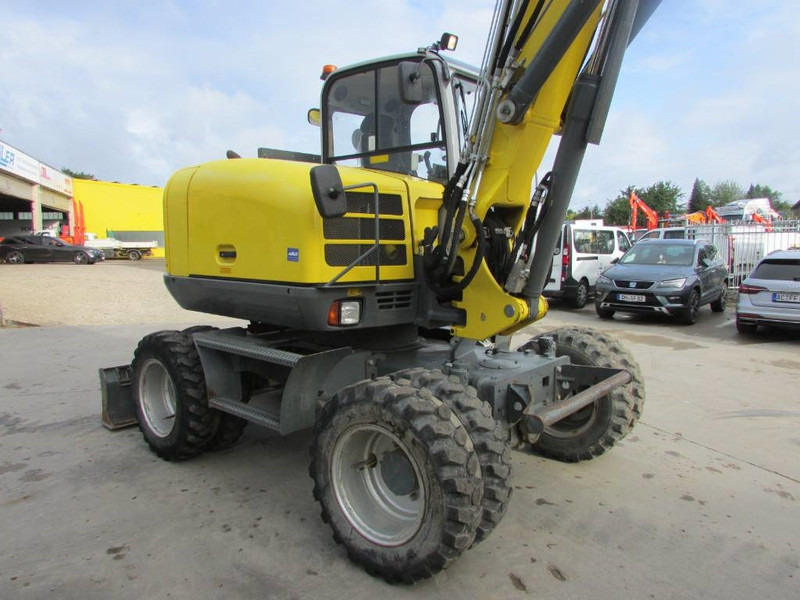 WACKER NEUSON EW 100 Mobilbagger Klima / AC / 59.500 EUR - Escavadeira de rodas: foto 4 WACKER NEUSON EW 100 Mobilbagger Klima / AC / 59.500 EUR - Escavadeira de rodas: foto 4