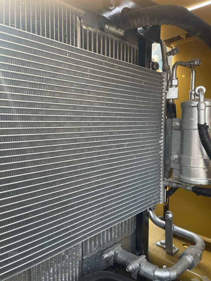 Mini escavadeira CAT 307: foto 6