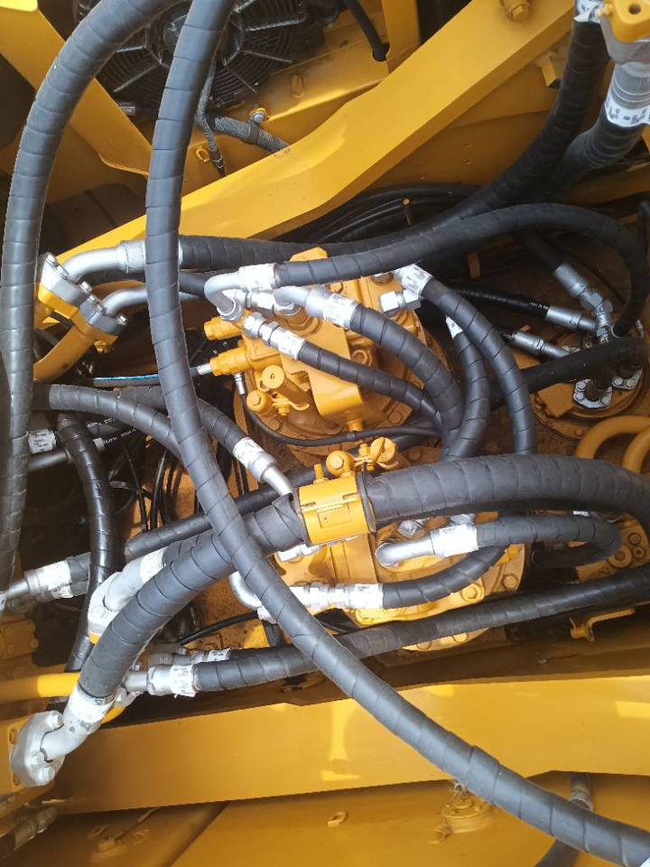 Escavadora de rastos CAT 349D2L: foto 7