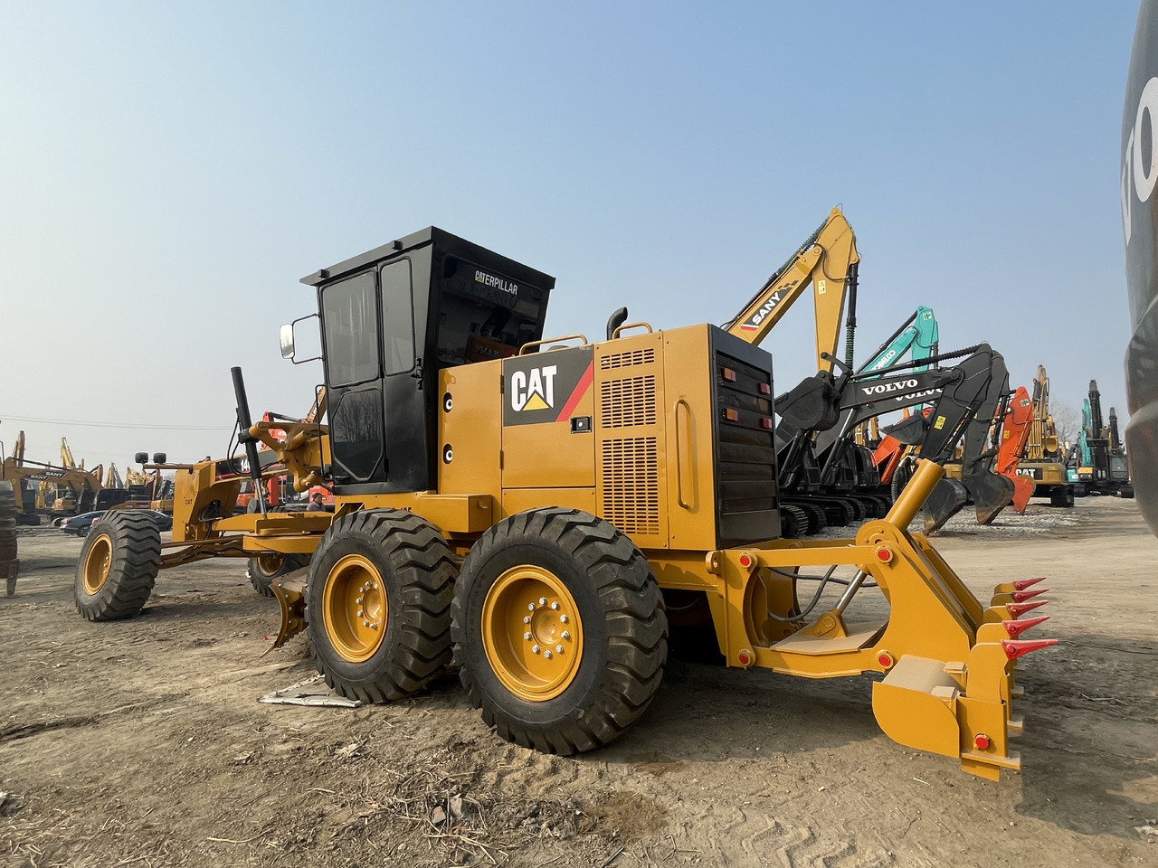 CATERPILLAR 140K - Motoniveladora: foto 1 CATERPILLAR 140K - Motoniveladora: foto 1