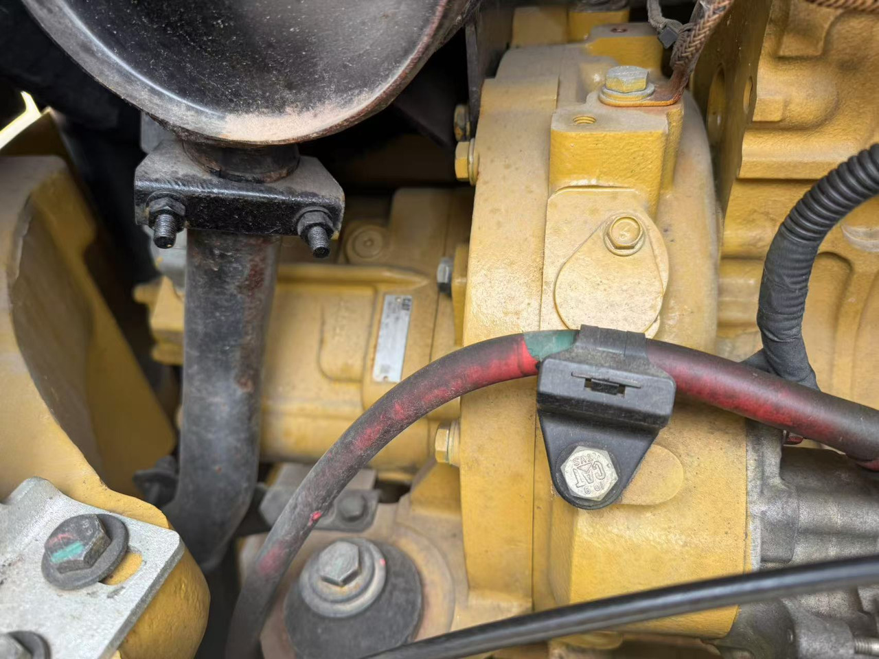 CATERPILLAR 303.5ECR - Mini escavadeira: foto 5 CATERPILLAR 303.5ECR - Mini escavadeira: foto 5