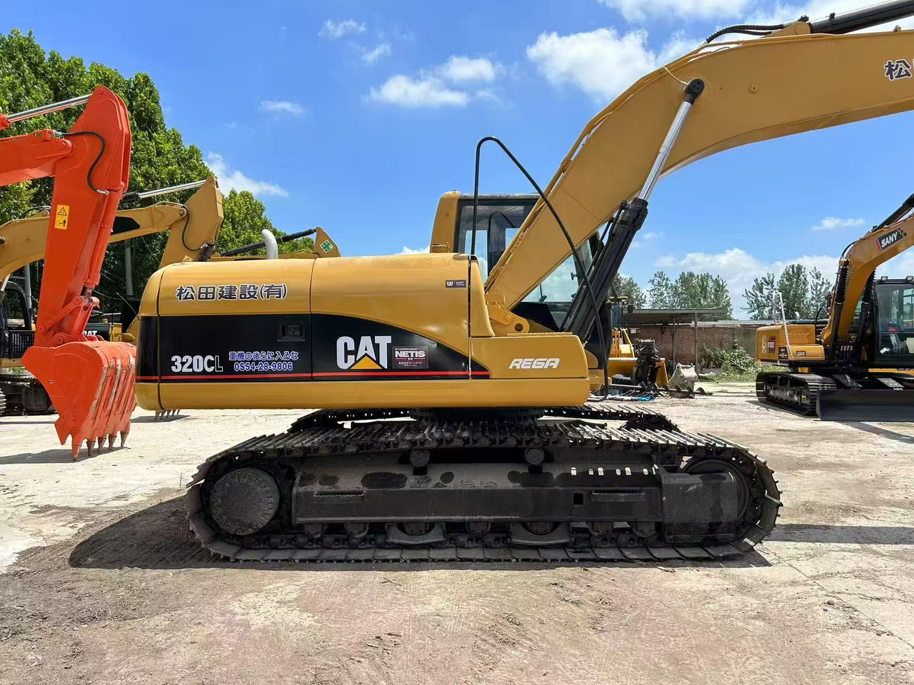 CATERPILLAR 320CL - Escavadora de rastos: foto 2 CATERPILLAR 320CL - Escavadora de rastos: foto 2