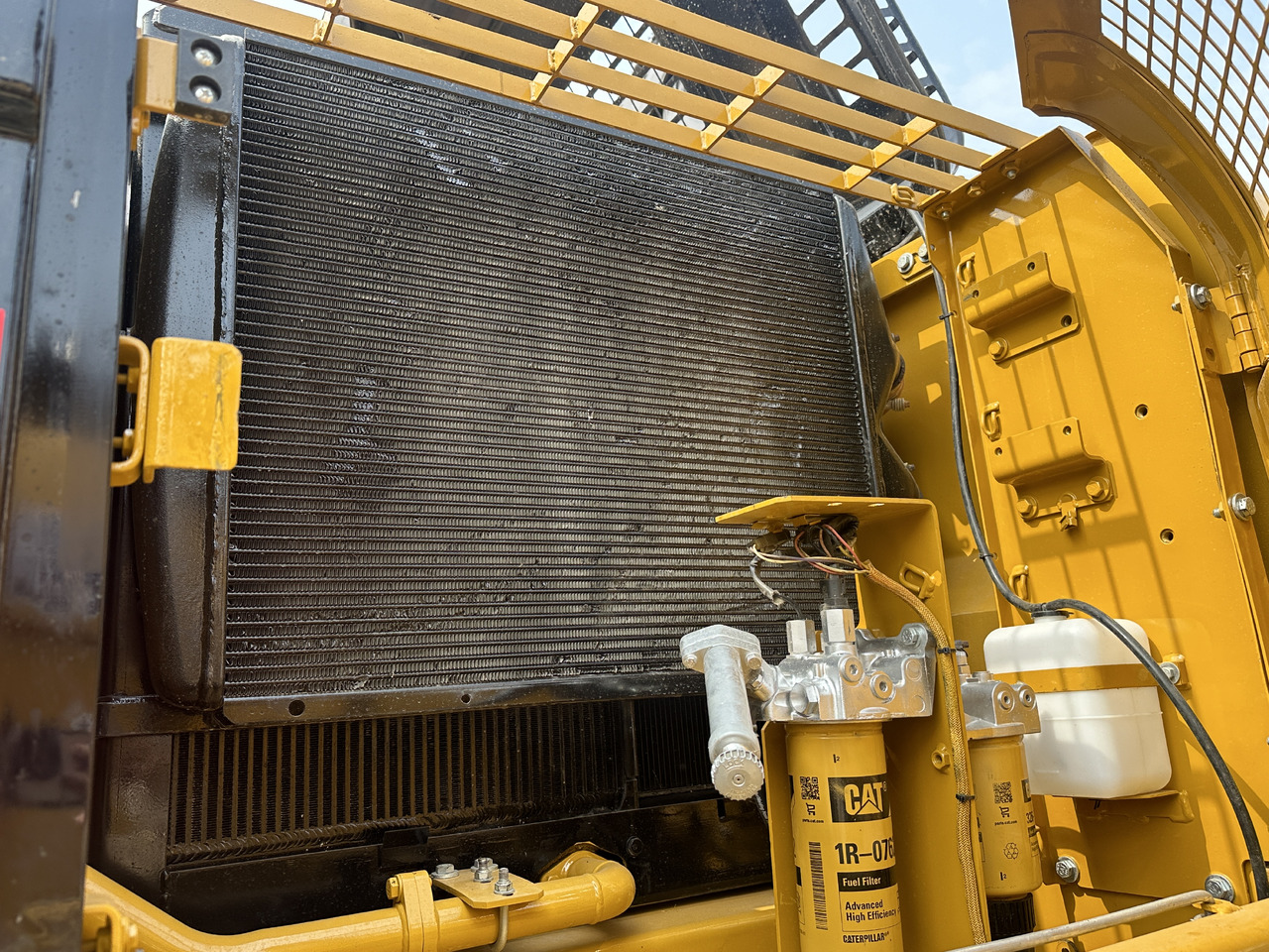 CATERPILLAR 329D2L - Escavadora de rastos: foto 2 CATERPILLAR 329D2L - Escavadora de rastos: foto 2