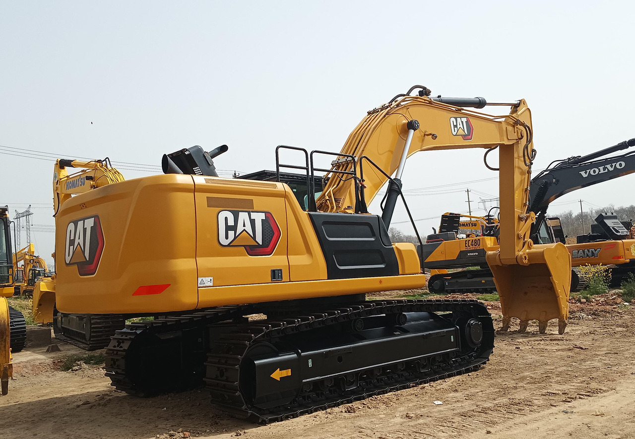 CATERPILLAR 336GC - Escavadora de rastos: foto 1 CATERPILLAR 336GC - Escavadora de rastos: foto 1
