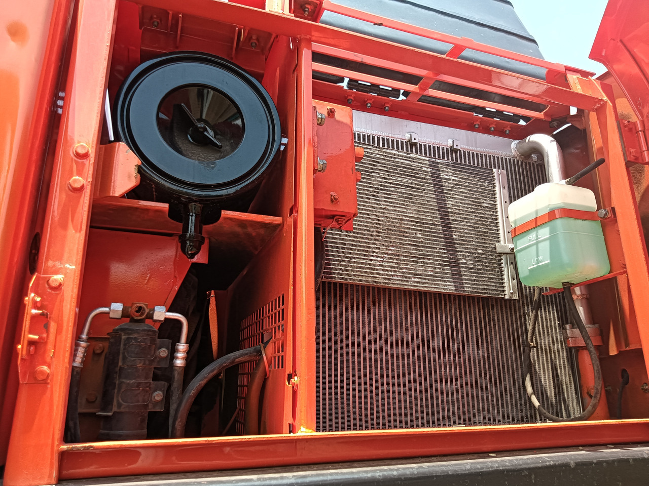 DOOSAN 150W - Escavadeira de rodas: foto 4 DOOSAN 150W - Escavadeira de rodas: foto 4