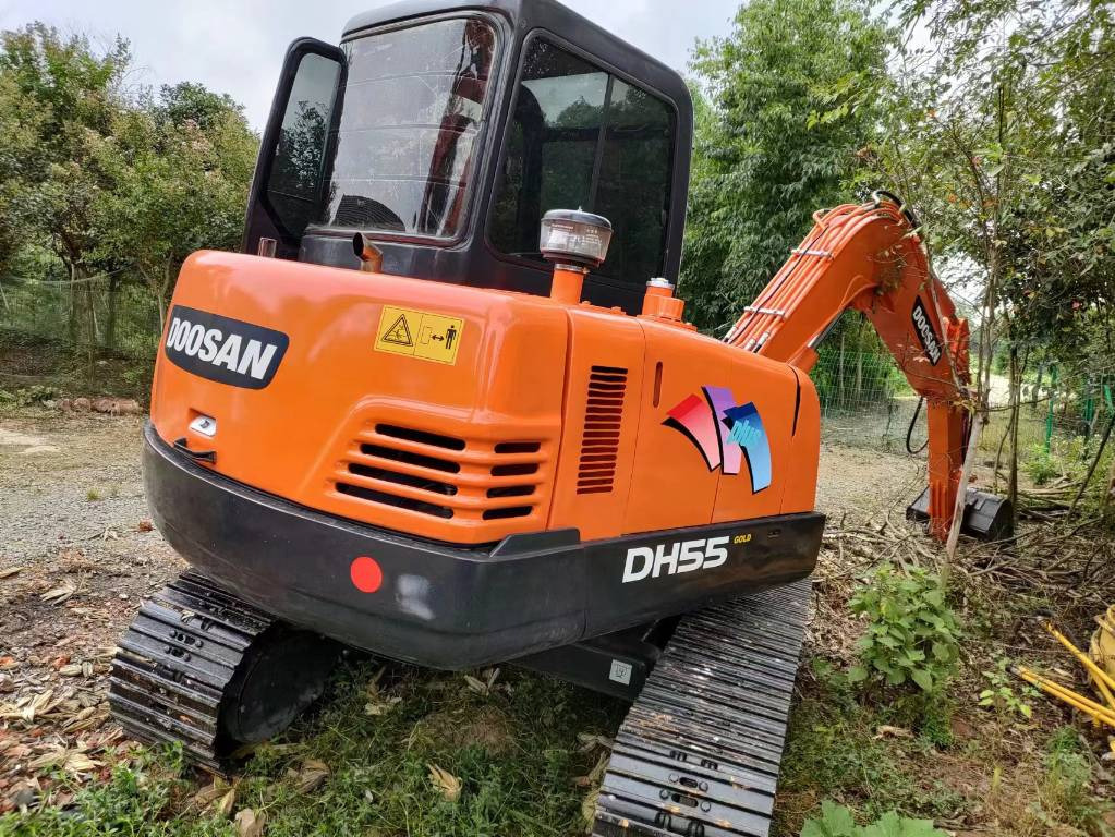 Doosan DH 55 - Mini escavadeira: foto 3 Doosan DH 55 - Mini escavadeira: foto 3