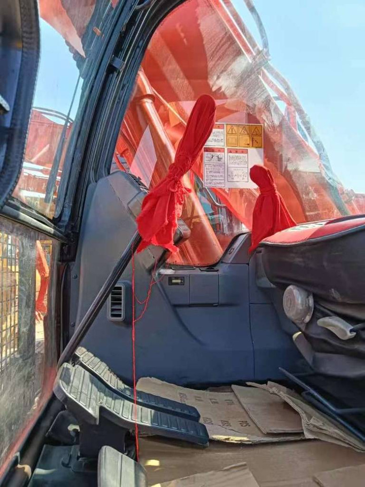 Escavadora de rastos Doosan DX150: foto 9