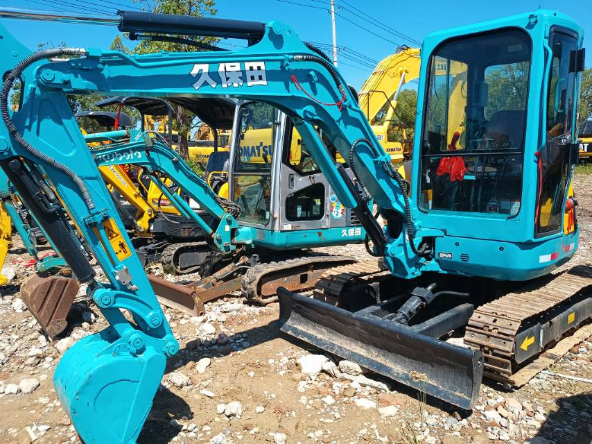KUBOTA KX135 - Escavadora de rastos: foto 1 KUBOTA KX135 - Escavadora de rastos: foto 1