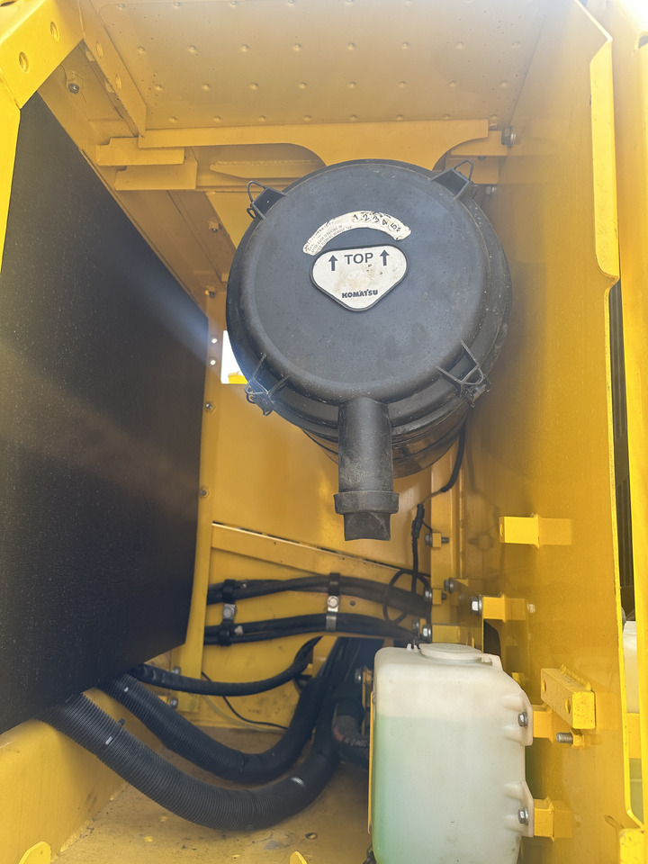 Komatsu PC 240 LC-8 - Escavadora de rastos: foto 5 Komatsu PC 240 LC-8 - Escavadora de rastos: foto 5