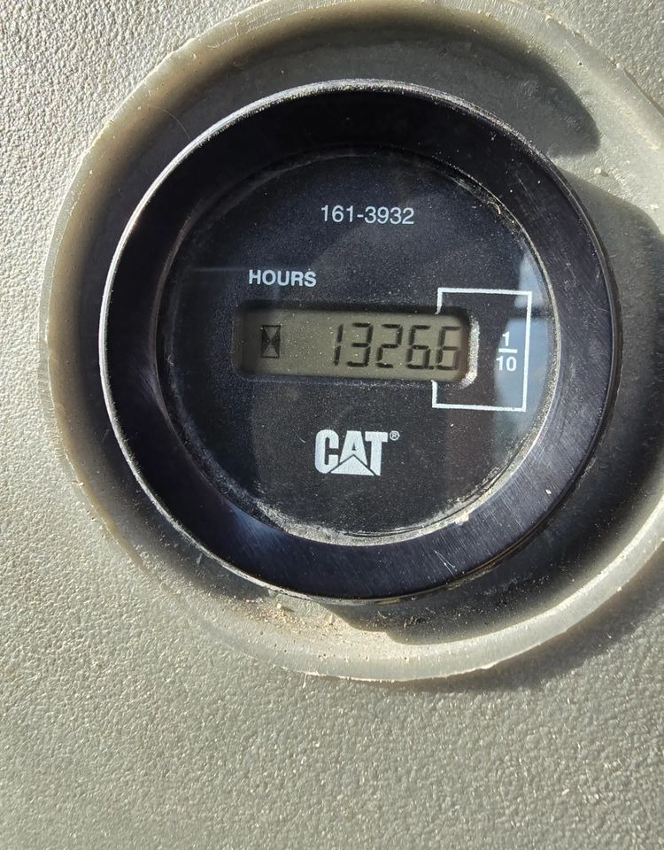 Caterpillar - Retroescavadeira: foto 5 Caterpillar - Retroescavadeira: foto 5