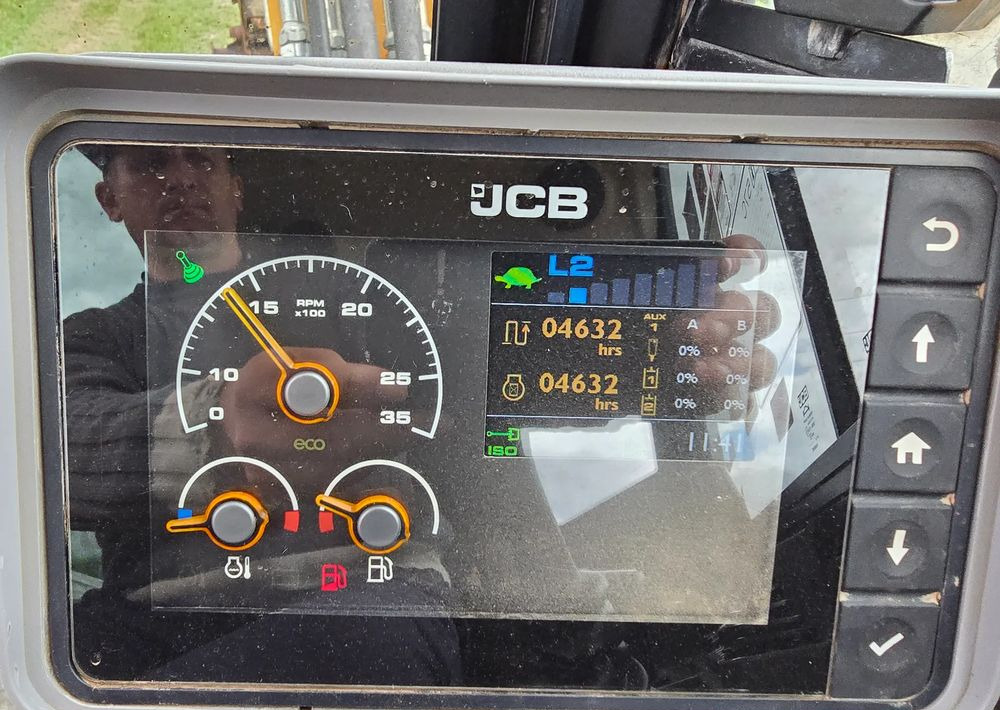 JCB - Escavadora de rastos: foto 4 JCB - Escavadora de rastos: foto 4