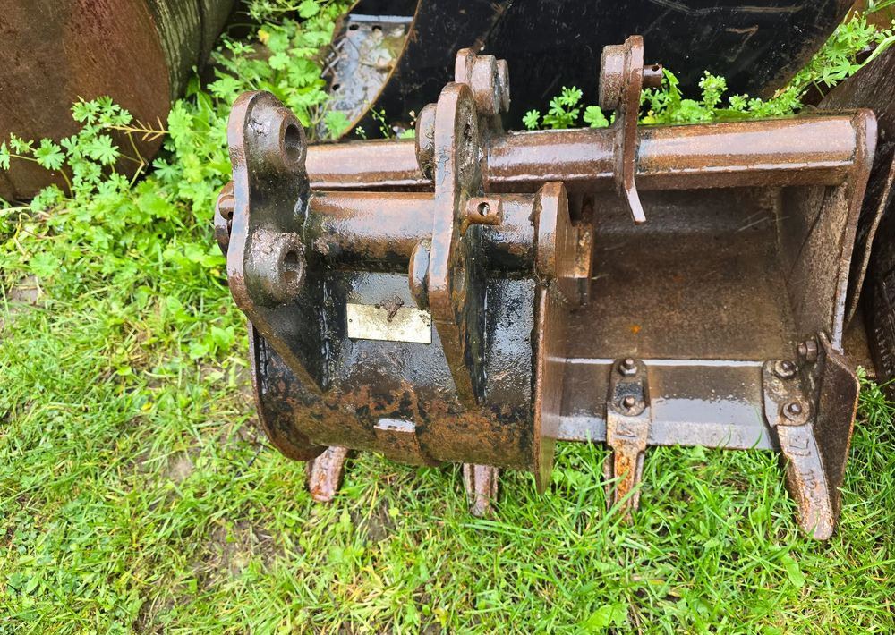 Mini escavadeira JCB: foto 11