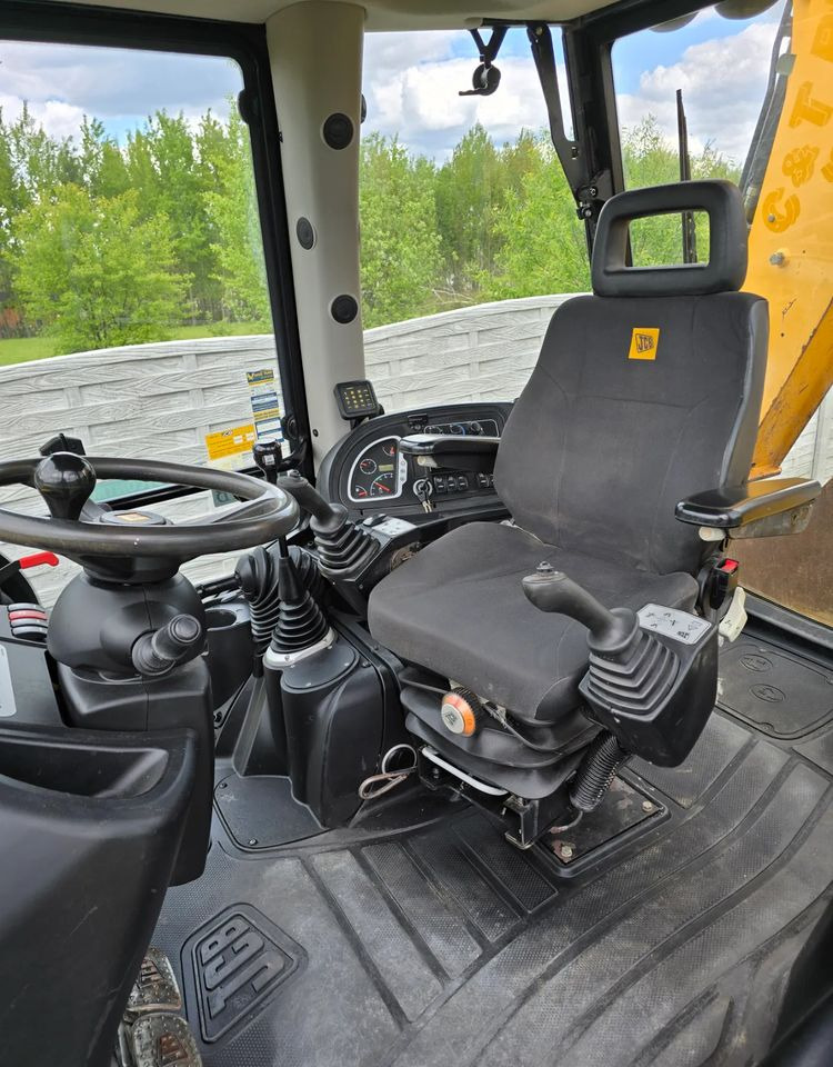 JCB - Retroescavadeira: foto 3 JCB - Retroescavadeira: foto 3