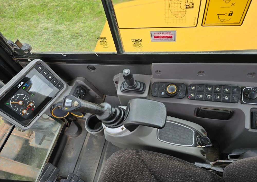 JCB - Escavadora de rastos: foto 5 JCB - Escavadora de rastos: foto 5