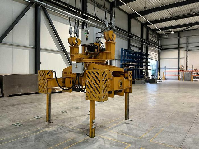 Scheffer K7-1 9,5T 29,7m - Guindaste: foto 3 Scheffer K7-1 9,5T 29,7m - Guindaste: foto 3