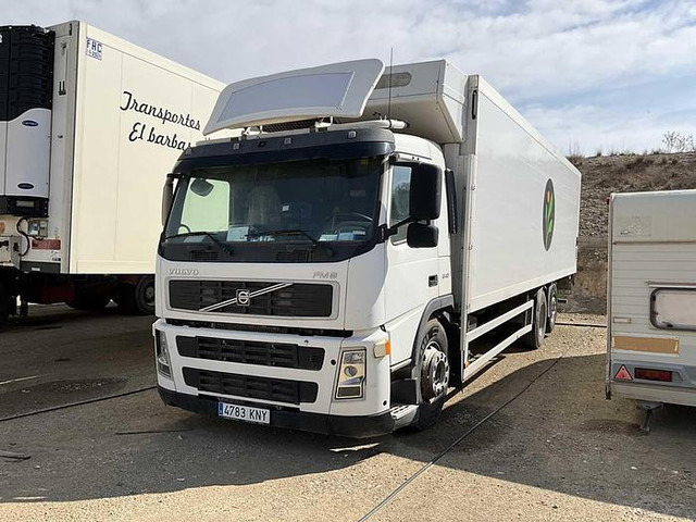 Volvo FM9 - Caminhão frigorífico: foto 1 Volvo FM9 - Caminhão frigorífico: foto 1