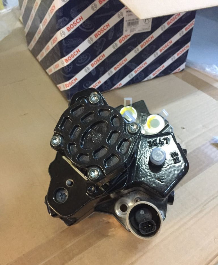 Bosch 2018 51111037846 MAN - Bomba de combustivel de Caminhão: foto 1 Bosch 2018 51111037846 MAN - Bomba de combustivel de Caminhão: foto 1