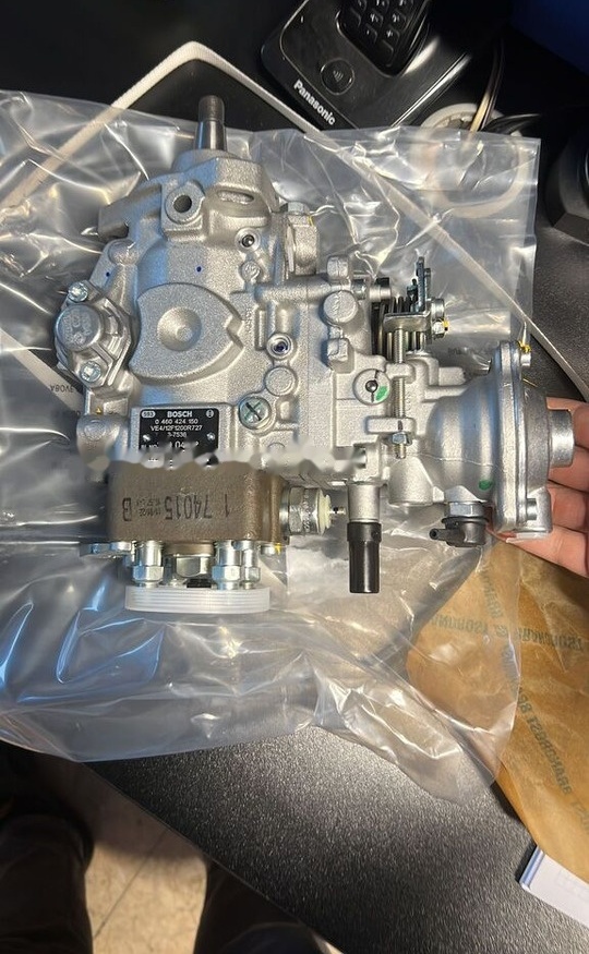 Bosch 2023 12.163 MAN 0460424150   Bosch Man - Bomba de combustivel de Caminhão: foto 3 Bosch 2023 12.163 MAN 0460424150   Bosch Man - Bomba de combustivel de Caminhão: foto 3