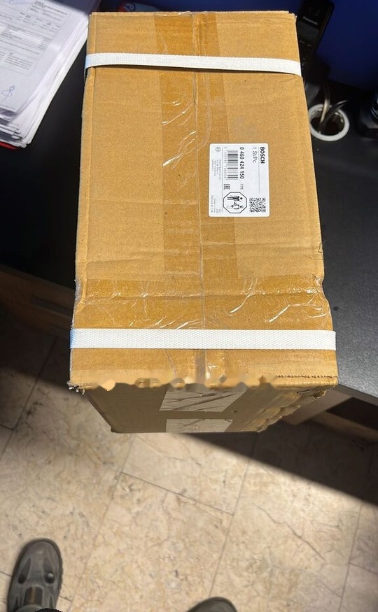 Bosch 2023 12.163 MAN 0460424150   Bosch Man - Bomba de combustivel de Caminhão: foto 2 Bosch 2023 12.163 MAN 0460424150   Bosch Man - Bomba de combustivel de Caminhão: foto 2