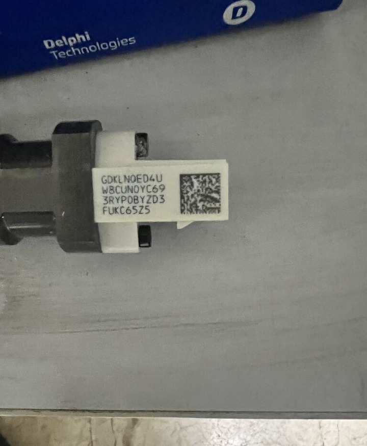 Delphi 2024 BEBJ1D01104 DAF 2018-2024 - Injector de Caminhão: foto 1 Delphi 2024 BEBJ1D01104 DAF 2018-2024 - Injector de Caminhão: foto 1