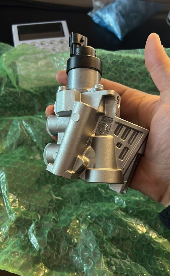 Reglatör Bosch 2010-2023 F00BC80045 Bosch 2008-2012 - Fornecimento de combustível de Ônibus: foto 2 Reglatör Bosch 2010-2023 F00BC80045 Bosch 2008-2012 - Fornecimento de combustível de Ônibus: foto 2