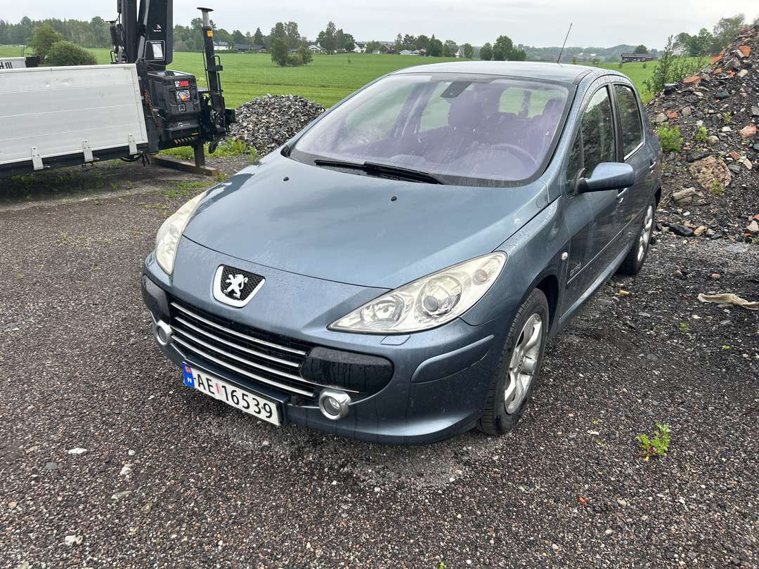 2007 Personbil PEUGEOT 307 EU-godkjent - Automóvel: foto 1 2007 Personbil PEUGEOT 307 EU-godkjent - Automóvel: foto 1
