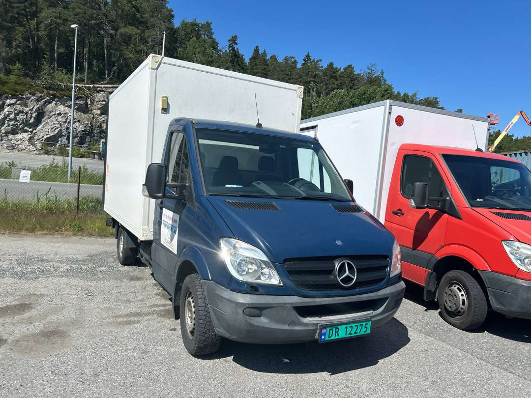 2008 Skapbil 8 paller MERCEDES-BENZ SPRINTER - Carrinha de contentor: foto 2 2008 Skapbil 8 paller MERCEDES-BENZ SPRINTER - Carrinha de contentor: foto 2