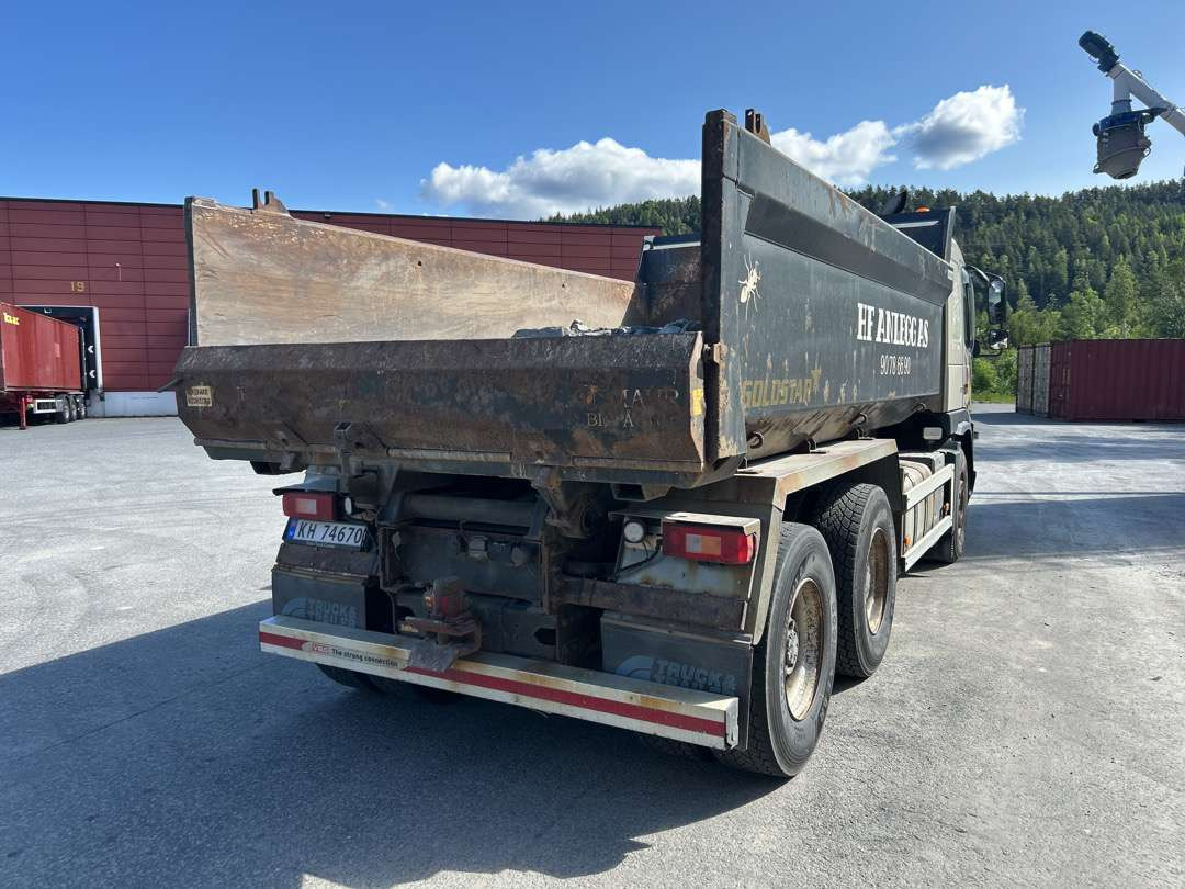 2011 Dumper VOLVO FM 500 Euroklasse 5T - Caminhão basculante: foto 3 2011 Dumper VOLVO FM 500 Euroklasse 5T - Caminhão basculante: foto 3